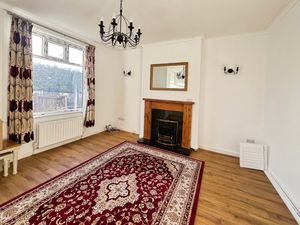 Lounge- click for photo gallery